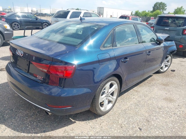 2017 AUDI A3 WAUB8GFF8H1053134 Photo 3