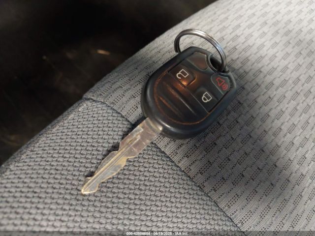 1FTVX1EF1EKG27533 Ford 2014