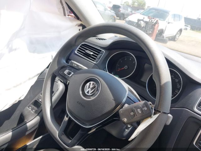 2017 VOLKSWAGEN JETTA 3VW2B7AJ5HM286369 Photo 10
