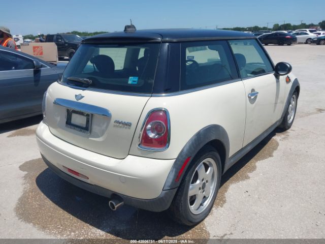 2011 MINI COOPER WMWSU3C54BT184170 Photo 3