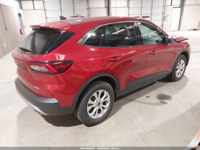 1FMCU9GN8PUA96630 Ford dragon gtdi