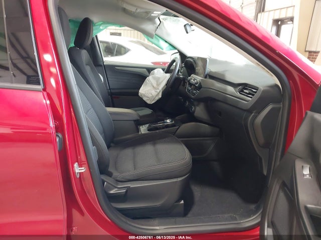 1FMCU9GN8PUA96630 Ford dragon gtdi