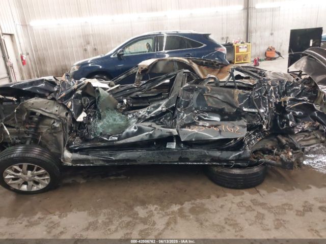 3N1CN7AP9JL840305 Nissan Versa