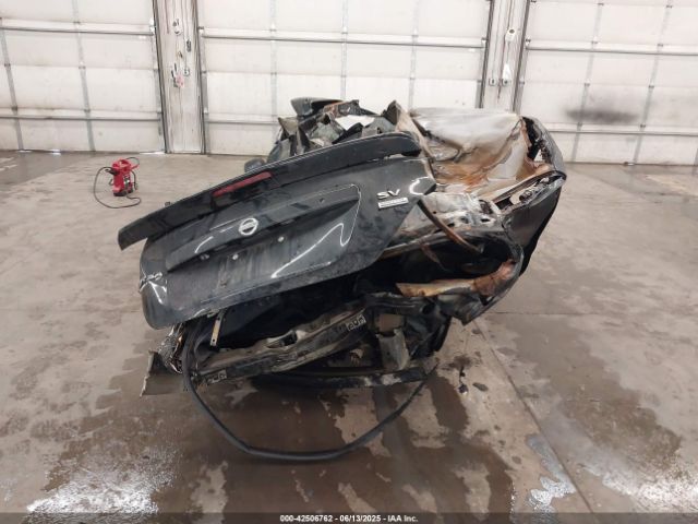 3N1CN7AP9JL840305 Nissan Versa