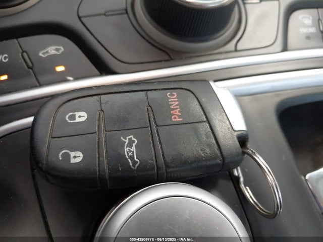 Chrysler 2015 2015 1C3CCCAB7FN679755 Image 11