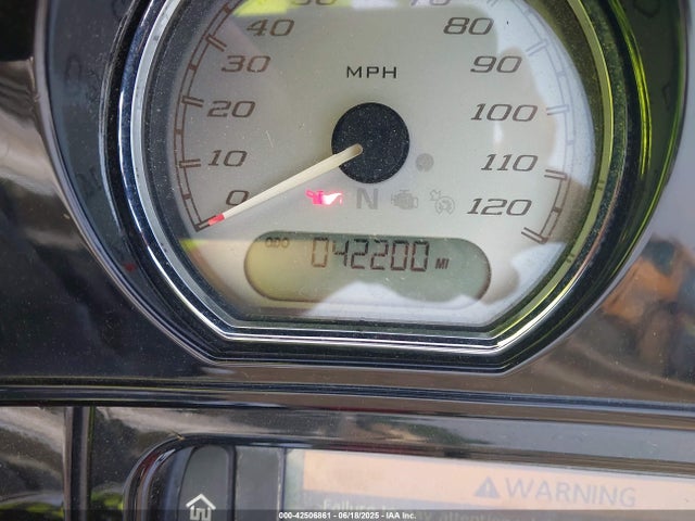 1HD1KRM1XFB654831 Harley-Davidson 2015