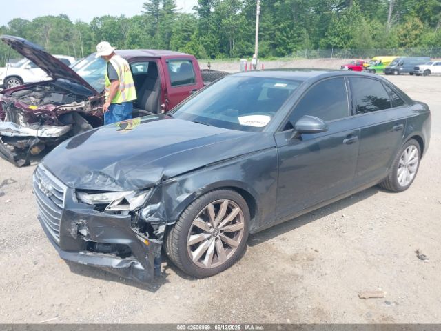 2017 AUDI A4 WAUGMAF44HN035901 Photo 1