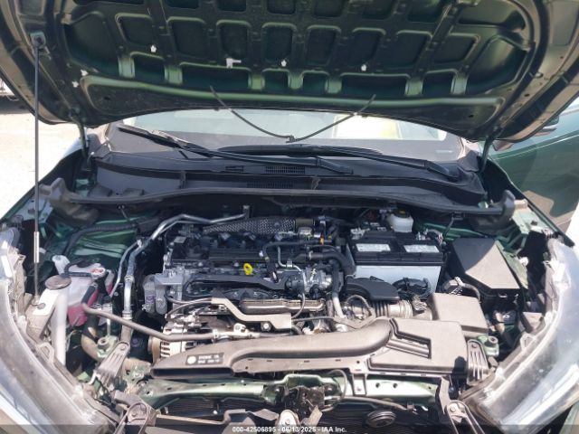 7MUCAAAG3PV042624 Toyota Corolla Cross Le