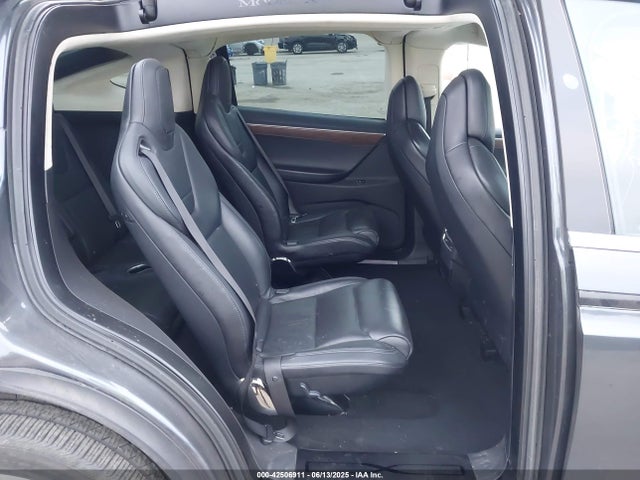 2017 TESLA MODEL X 5YJXCBE27HF050421 Photo 7