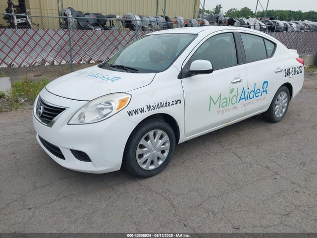 3N1CN7AP6EK462679 Nissan Versa 1.6 Sv