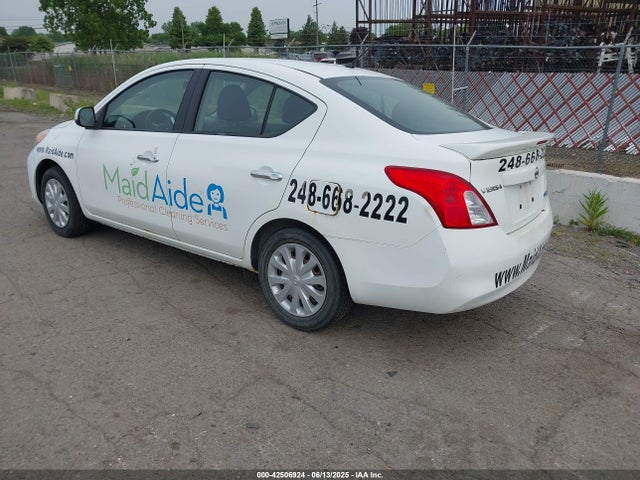 3N1CN7AP6EK462679 Nissan Versa 1.6 Sv