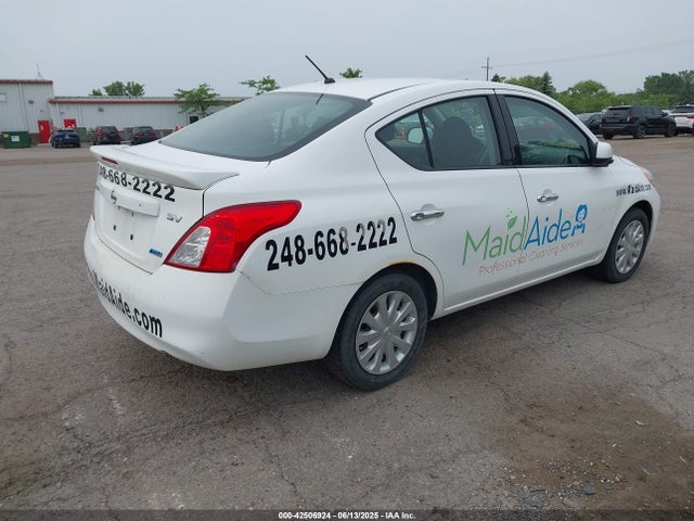 3N1CN7AP6EK462679 Nissan Versa 1.6 Sv