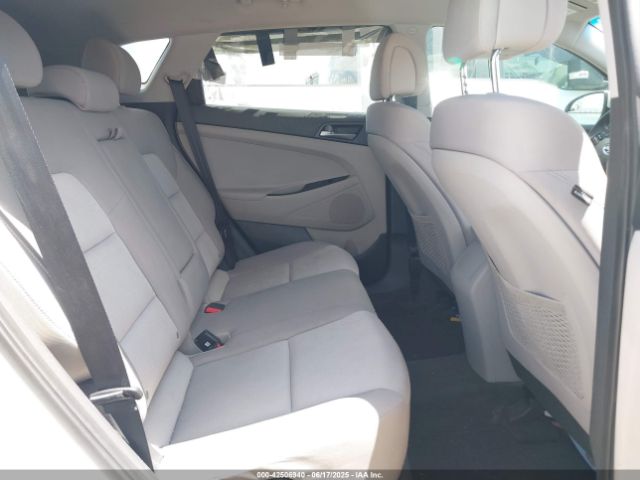 2016 HYUNDAI TUCSON KM8J33A42GU142766 Photo 7