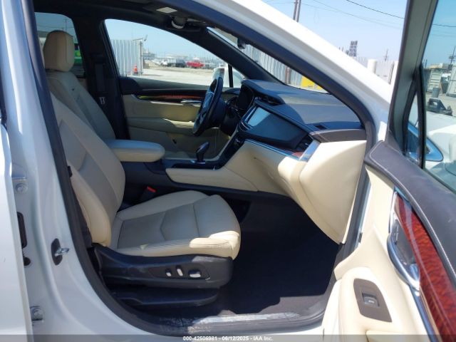 2019 CADILLAC XT5 1GYKNCRS9KZ301262 Photo 4