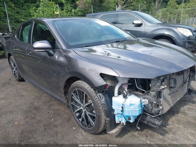 2022 TOYOTA CAMRY 4T1T11AK4NU013779
