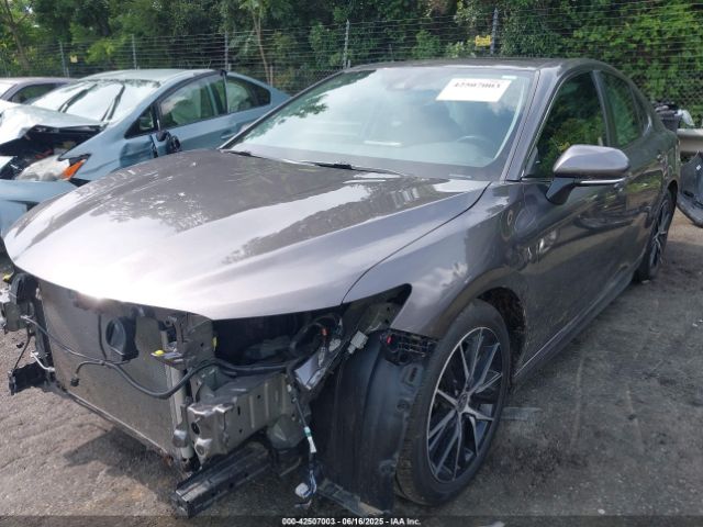 2022 TOYOTA CAMRY 4T1T11AK4NU013779 Photo 1