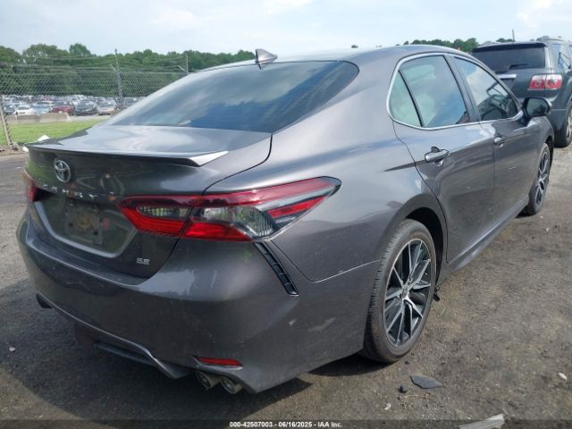 2022 TOYOTA CAMRY 4T1T11AK4NU013779 Photo 3