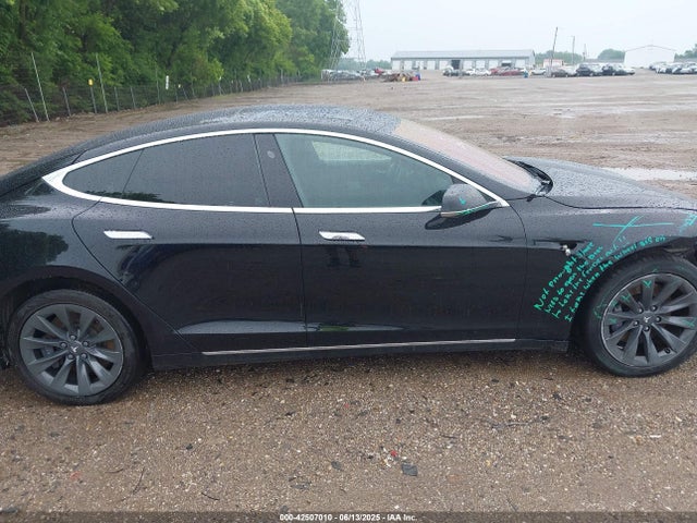 5YJSA1E21JF283971 Tesla 2018
