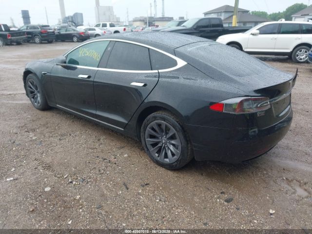 2018 TESLA MODEL S 5YJSA1E21JF283971 Photo 2
