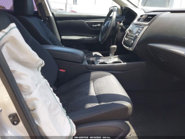 1N4AL3AP5GC246792 Nissan 2016