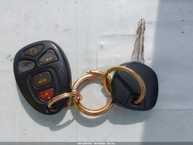 2G1WB5E36E1149120 Chevrolet lfx
