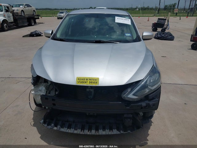 3N1AB7AP4KY388879 Nissan 2019