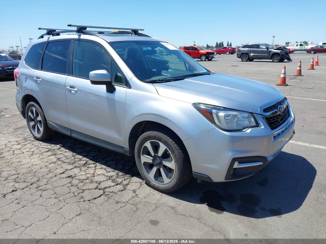 Subaru naturally aspirated u5 2018 JF2SJAGC8JH577102 zdjęcie główne
