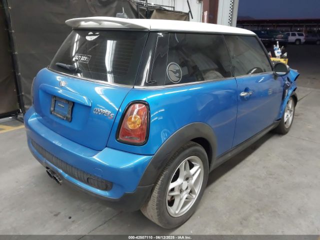 2010 MINI COOPER S WMWMF7C53ATX45791 Photo 3