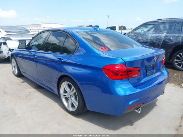 2018 BMW 340I WBA8B3C52JK384632 Photo 2