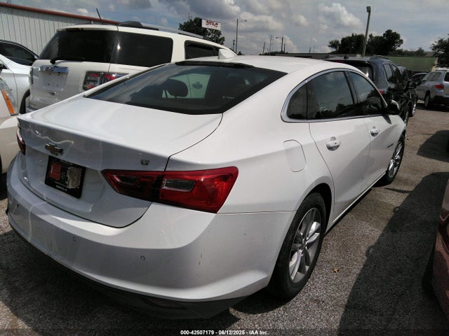 1G1ZE5STXHF123657 Chevrolet MALIBU LT