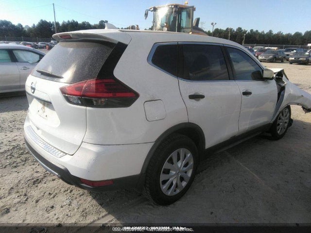 Nissan 2017 2017 JN8AT2MT1HW139577 Image 4