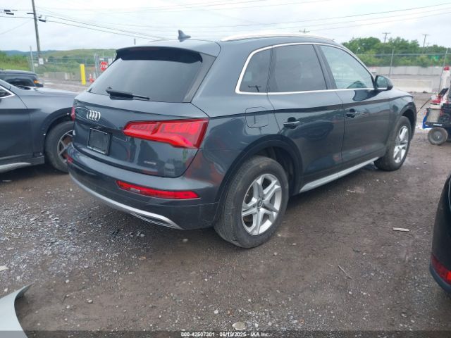 2019 AUDI Q5 WA1ANAFY4K2074466 Photo 3