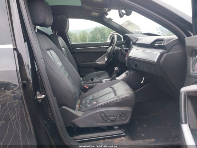 2021 AUDI Q3 WA1DECF32M1031265 Photo 4