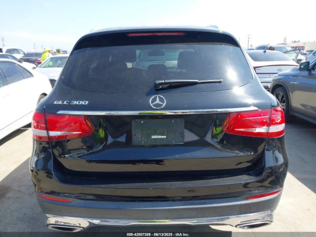 WDC0G4JB9HF266266 Mercedes-Benz m274