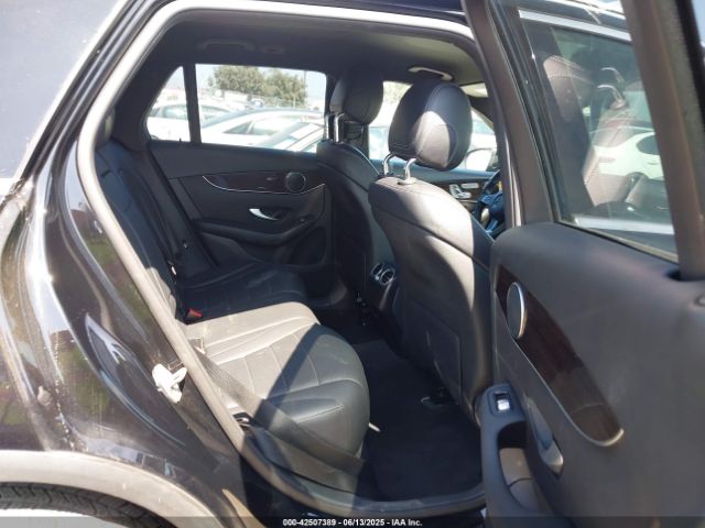 WDC0G4JB9HF266266 Mercedes-Benz m274