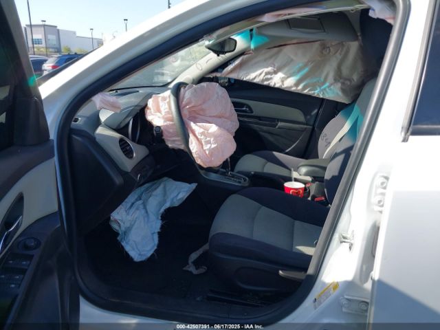 1G1PA5SG3E7348255 Chevrolet lwe