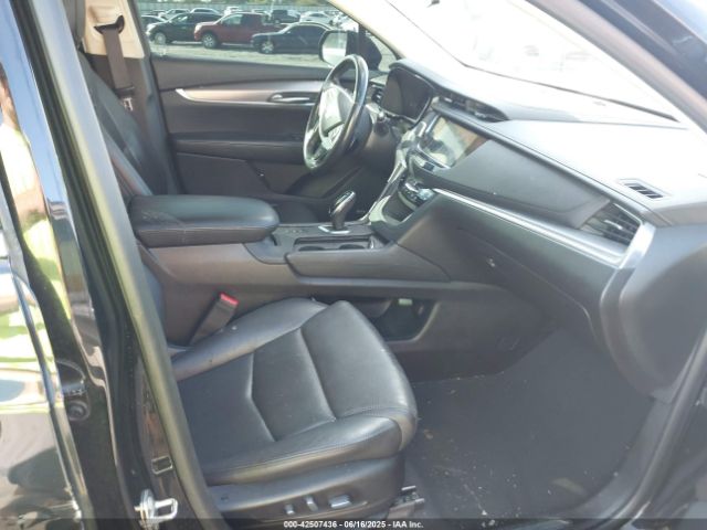 2019 CADILLAC XT5 1GYKNFRS0KZ233564 Photo 4