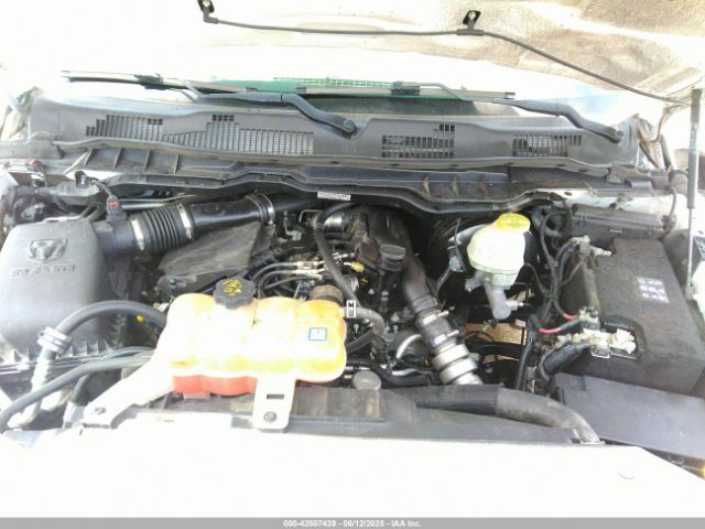 1C6RR7LM3HS879439 RAM 1500 Big Horn  4x4 5'7 Box
