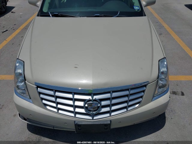 2011 CADILLAC DTS 1G6KD5E65BU125288 Photo 5