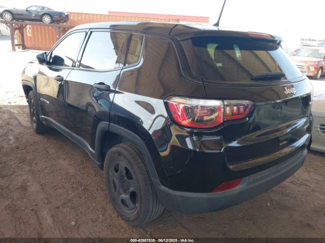 2018 JEEP COMPASS 3C4NJCABXJT368260 Photo 2