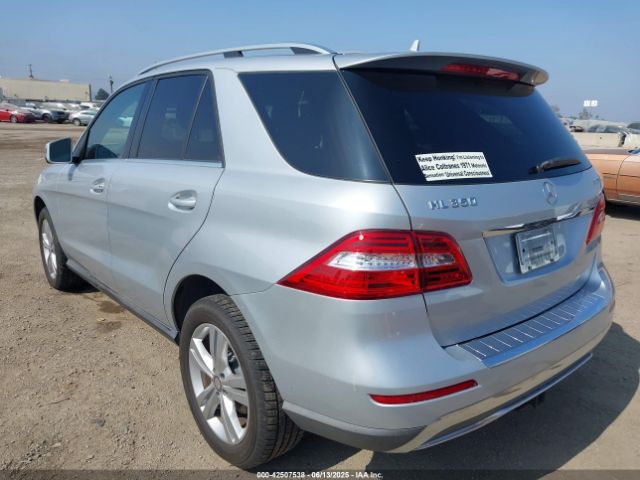 2013 MERCEDES-BENZ ML 350 BLUETEC 4JGDA2EB5DA252634 Photo 2