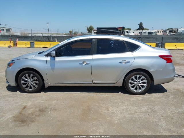3N1AB7AP2KY331323 Nissan SENTRA SV