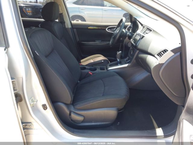 3N1AB7AP2KY331323 Nissan SENTRA SV