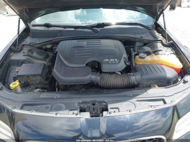 2015 CHRYSLER 300C 2C3CCAEG7FH864293 Photo 9