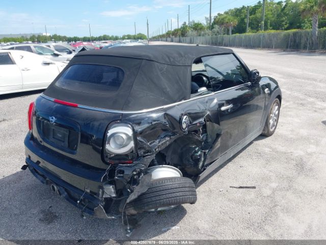2021 MINI CONVERTIBLE WMWWJ5C0XM3M08622 Photo 3