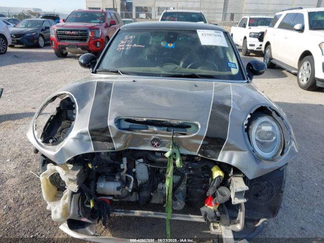 WMWXP7C56K2A53061 Mini 2019