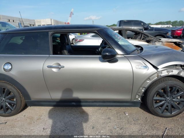WMWXP7C56K2A53061 Mini 2019