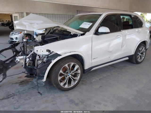 2016 BMW X5 5UXKR0C59G0P31184 Photo 1