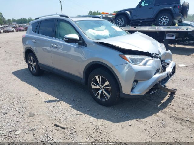 2018 TOYOTA RAV4 JTMRFREV1JD228405