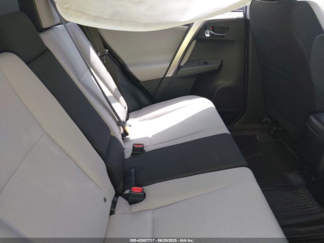2018 TOYOTA RAV4 JTMRFREV1JD228405 Photo 7